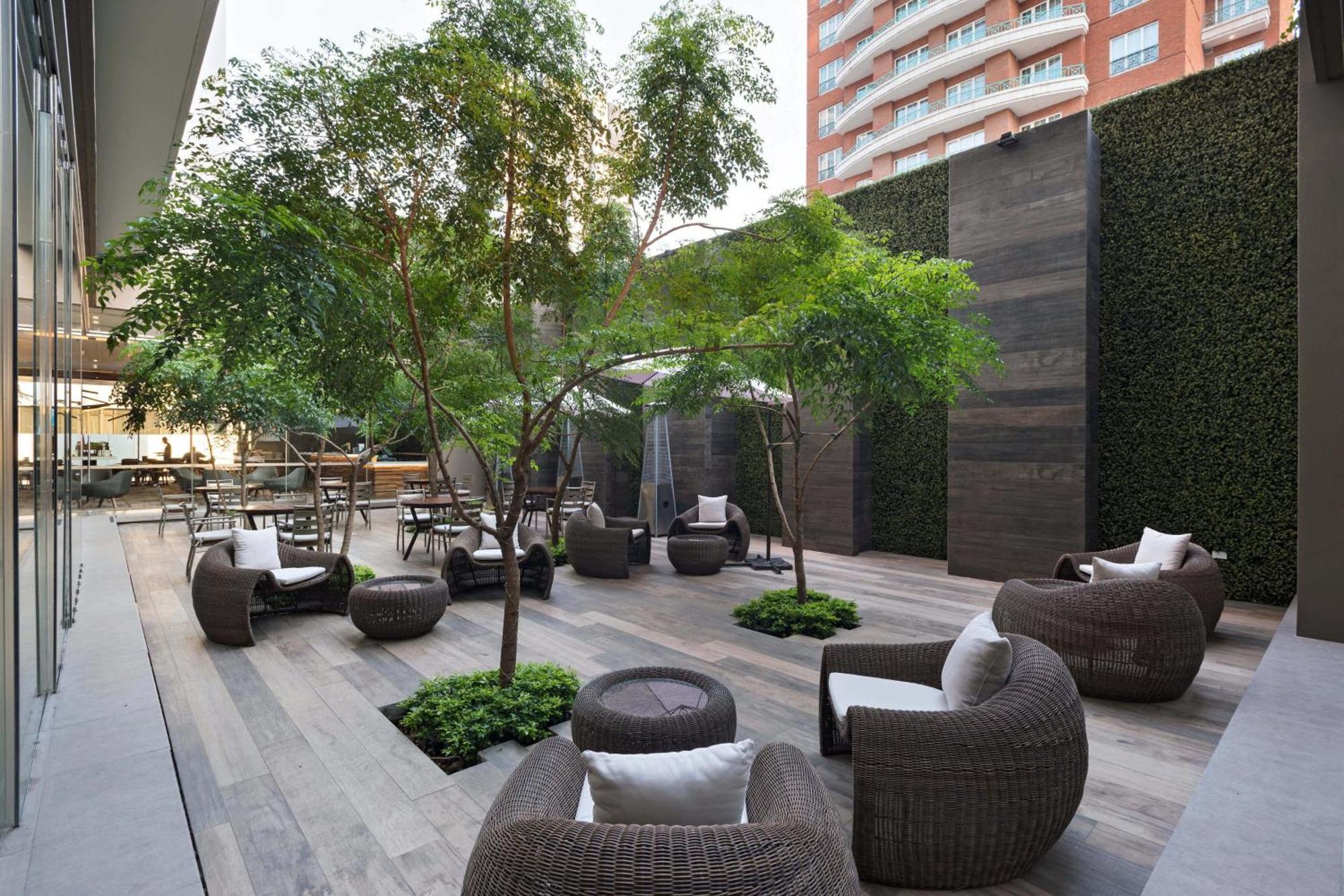 Courtyard By Marriott Guatemala City Екстериор снимка