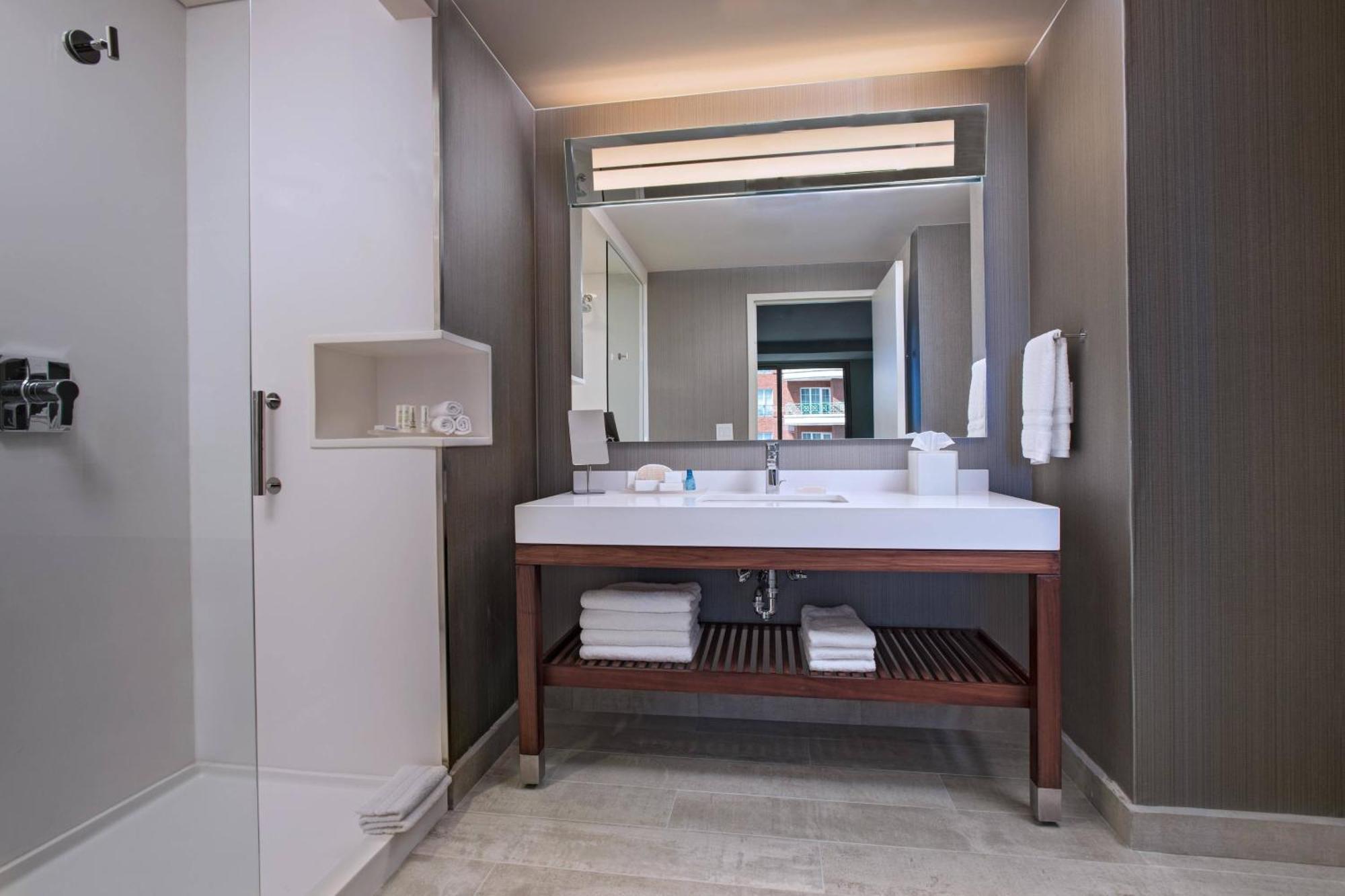 Courtyard By Marriott Guatemala City Екстериор снимка