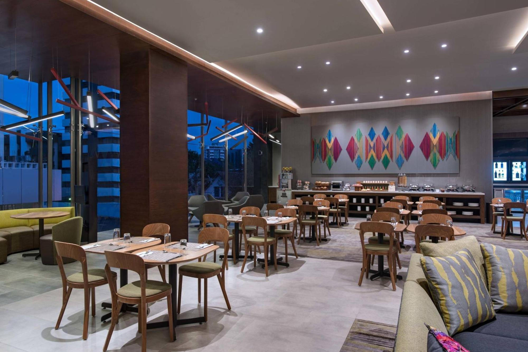 Courtyard By Marriott Guatemala City Екстериор снимка